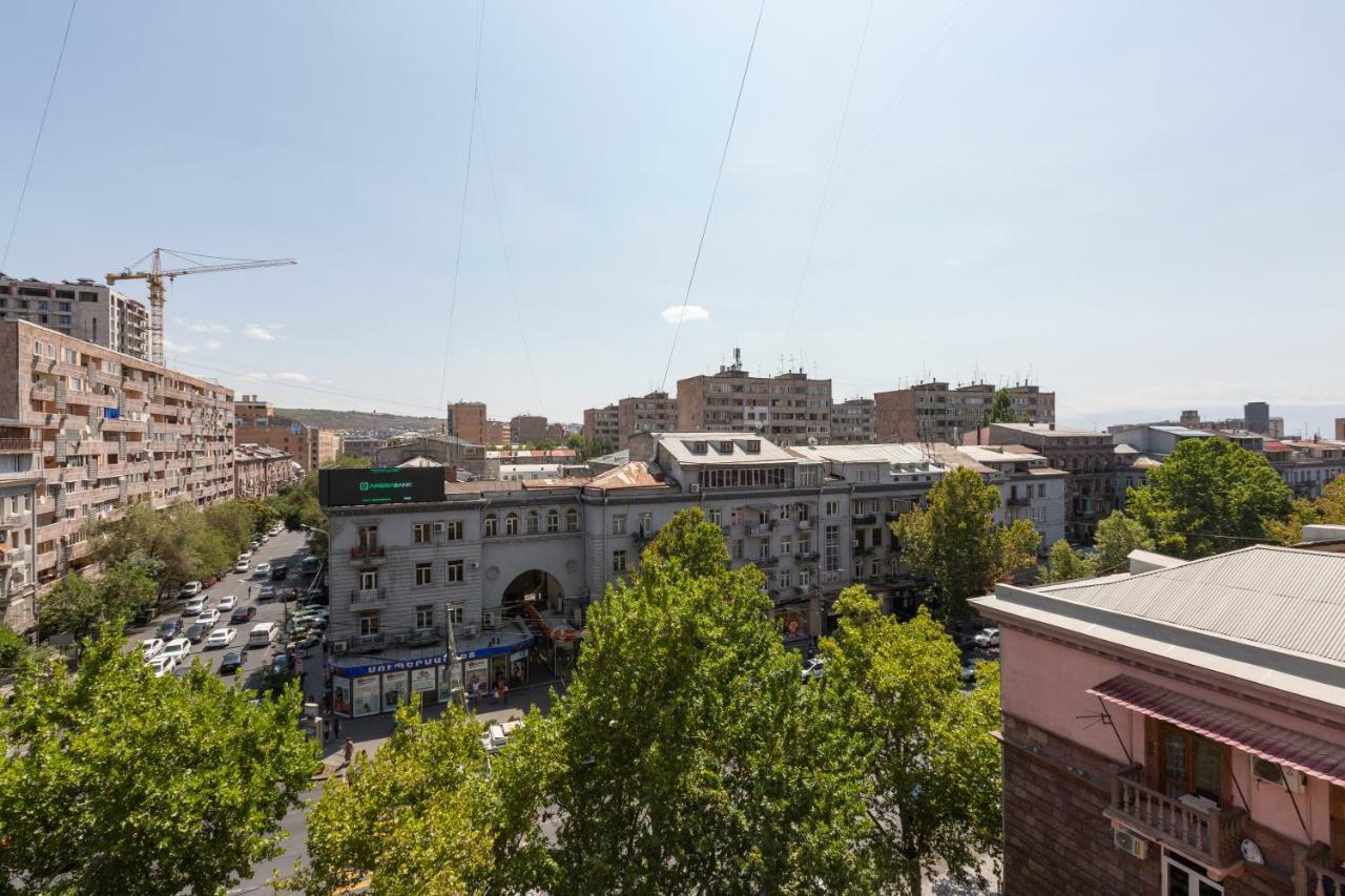 Umba Apartment N3 - Balcony And Mount Ararat View Jerevan Eksteriør billede